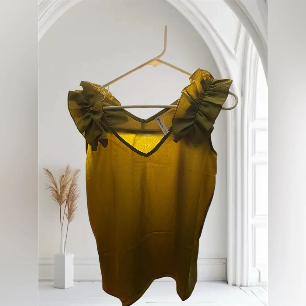 Zenana Ruffle Sleeveless V-Neck Blouse 
Sz Small Chartreuse/Olive Green 
NWOT - Picture 2 of 5